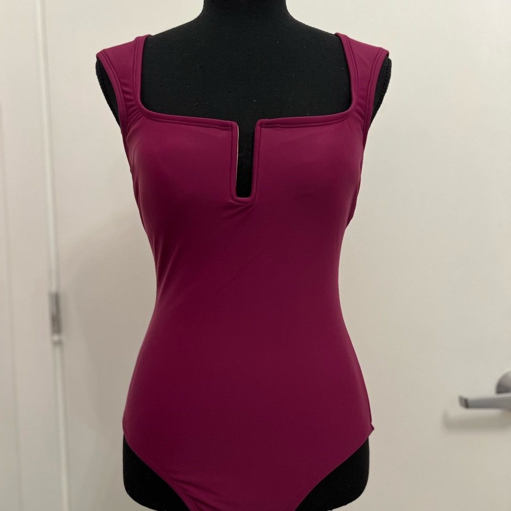 Shade & Shore Burgundy swimsuit